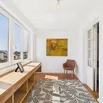 Luxurious Loft : Bridge-view Rooftop | By Airnest Apartamento *
