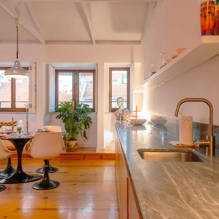 Luxurious Loft : Bridge-view Rooftop | By Airnest * Lissabon