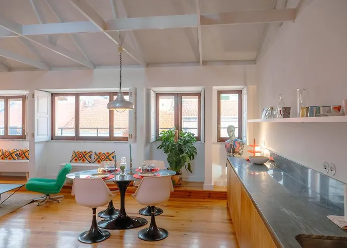 Luxurious Loft : Bridge-view Rooftop | By Airnest דירה *