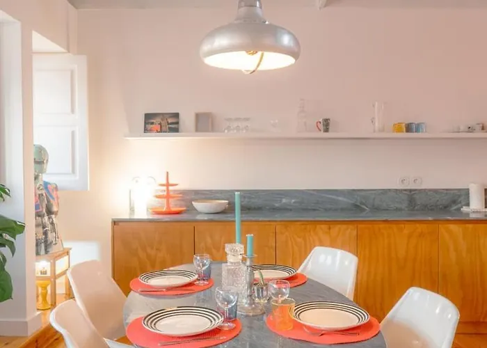 Luxurious Loft : Bridge-view Rooftop | By Airnest דירה *