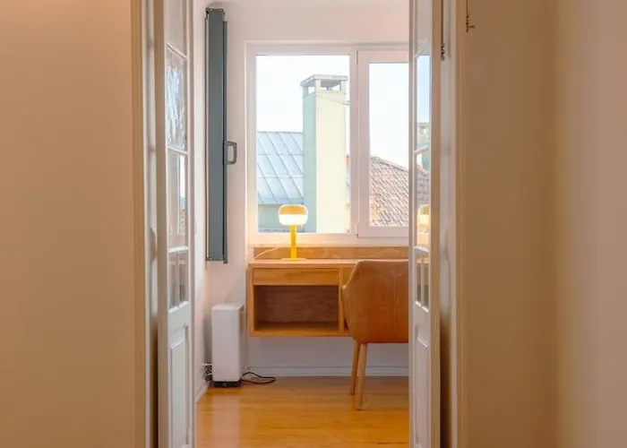 Luxurious Loft : Bridge-view Rooftop | By Airnest דירה