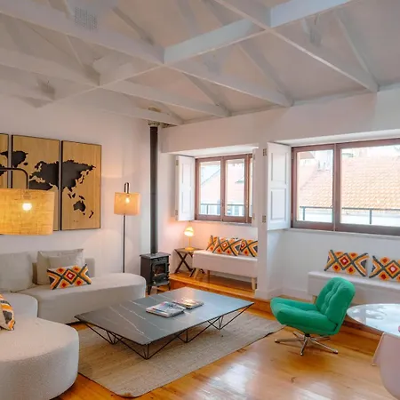 Luxurious Loft : Bridge-view Rooftop | By Airnest דירה