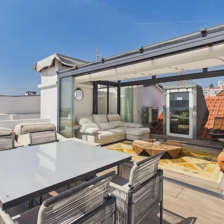 Luxurious Loft : Bridge-view Rooftop | By Airnest * Lisboa